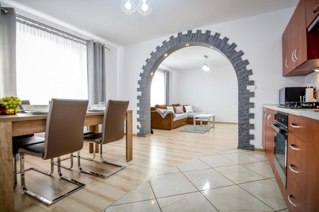 Apartamenty Przystanek Banska Banska Nizna エクステリア 写真